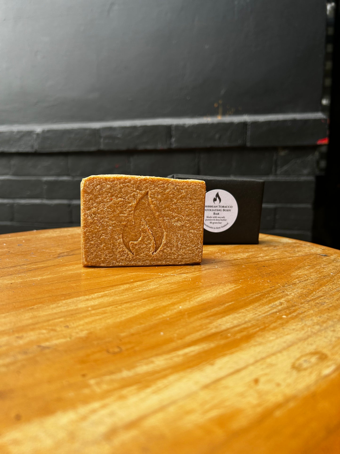 CARIBBEAN TOBACCO EXFOLIATING BAR